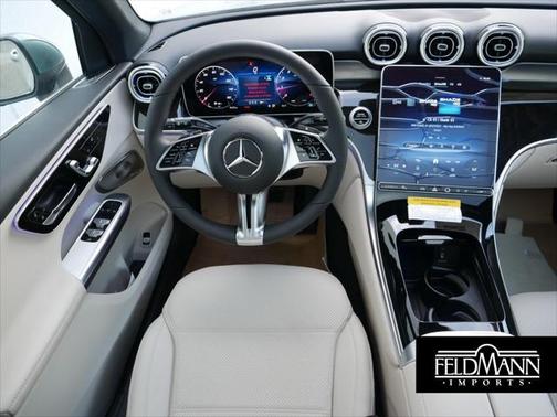 2025 Mercedes-Benz GLC 300 4MATIC