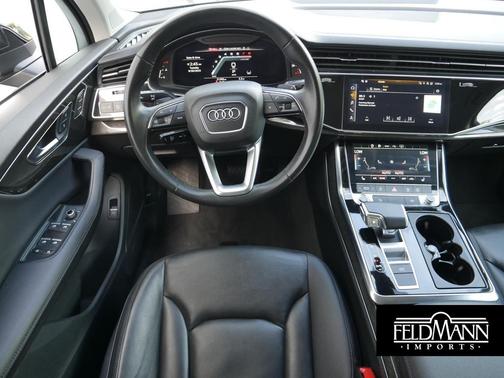 2024 Audi Q7 55 Premium Plus