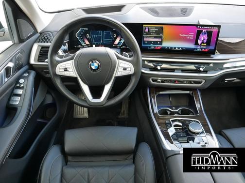 2024 BMW X7 xDrive40i