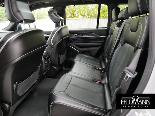 2024 Jeep Grand Cherokee Overland