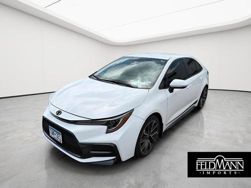 Super White 2022 Toyota Corolla SE