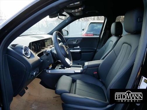 2025 Mercedes-Benz GLB 250 4MATIC