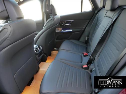2025 Mercedes-Benz GLC 350e Base