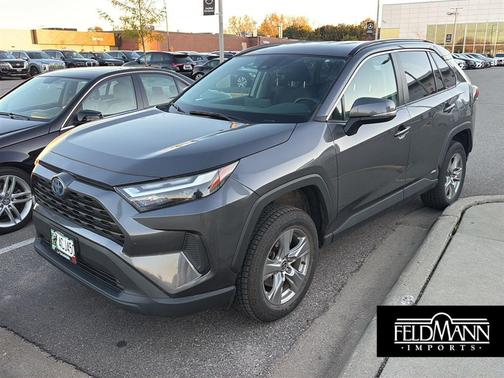 2022 Toyota RAV4 Hybrid XLE
