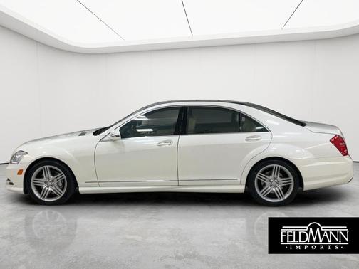 Diamond White 2013 Mercedes-Benz S-Class 4MATIC