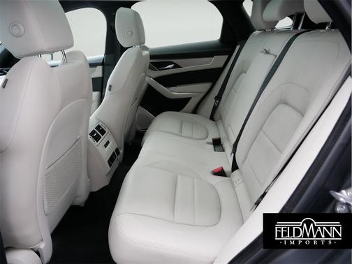 2025 Jaguar F-PACE R-Dynamic S P250 AWD Automatic