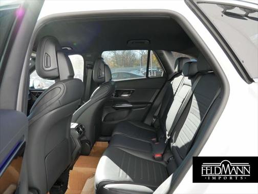 2025 Mercedes-Benz GLC 350e Base