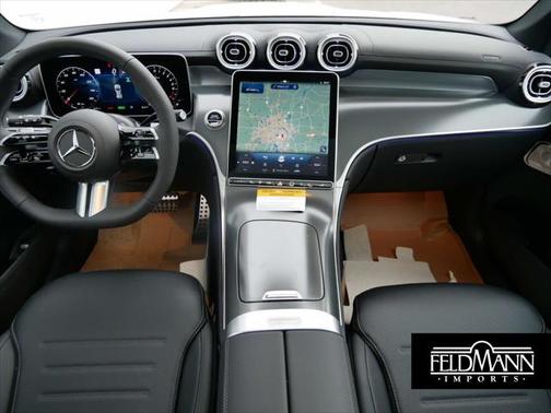 2025 Mercedes-Benz GLC 350e Base