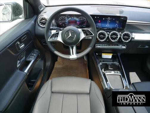 2025 Mercedes-Benz GLB 250 4MATIC