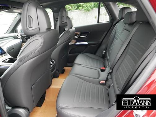 2025 Mercedes-Benz GLC 350e Base