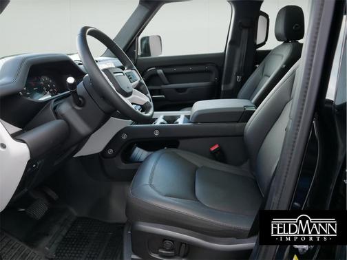 2025 Land Rover Defender 110 P300