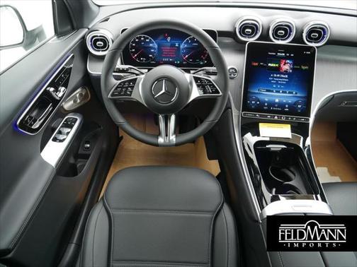2025 Mercedes-Benz GLC 300 4MATIC