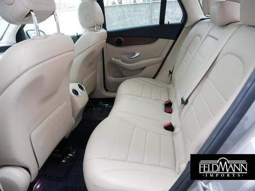 2021 Mercedes-Benz GLC 300 4MATIC