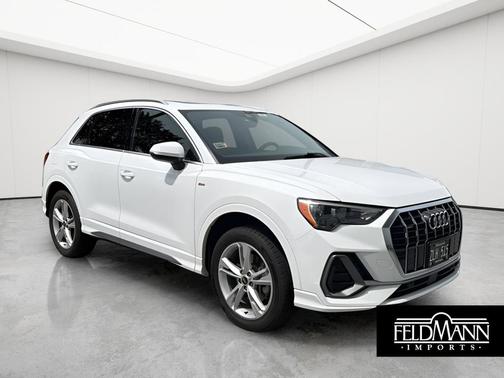 Ibis White 2021 Audi Q3 45 S line Premium