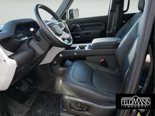 2025 Land Rover Defender 110 P300