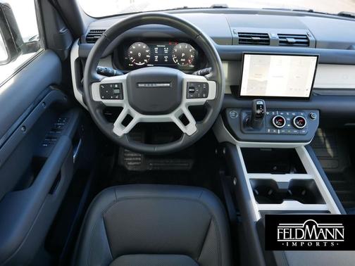 2025 Land Rover Defender 110 P300