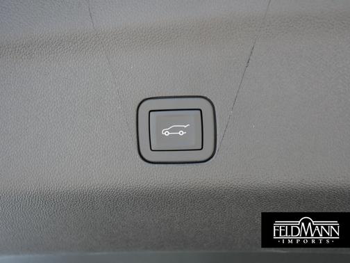 Sterling Metallic 2025 GMC Yukon 4WD AT4