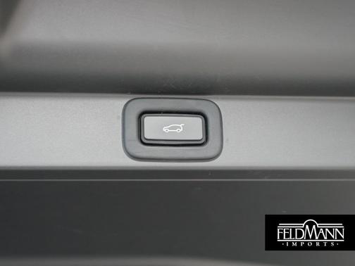 2023 Land Rover Range Rover P400 SE