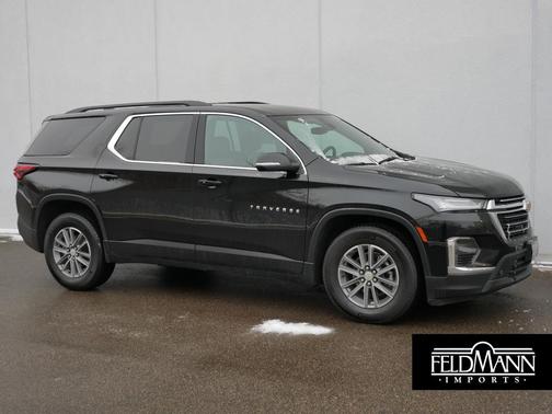 2022 Chevrolet Traverse LT Cloth