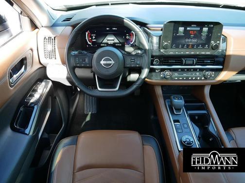2023 Nissan Pathfinder Platinum 4WD