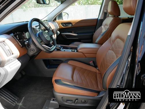 2023 Nissan Pathfinder Platinum 4WD