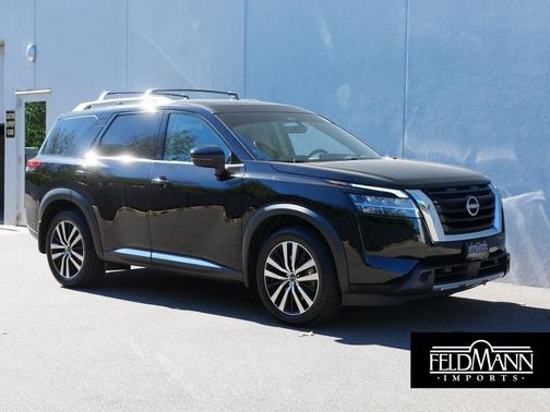 2023 Nissan Pathfinder Platinum 4WD
