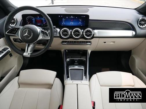 2025 Mercedes-Benz GLB 250 4MATIC