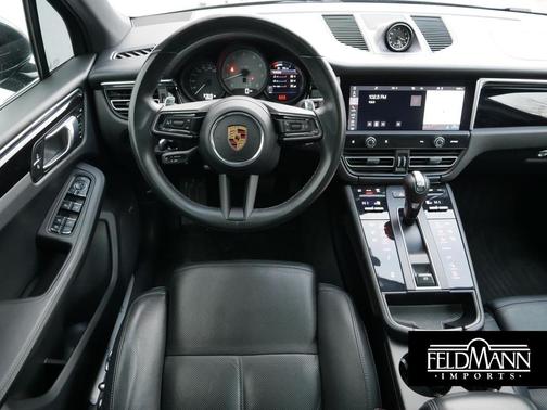 2022 Porsche Macan S