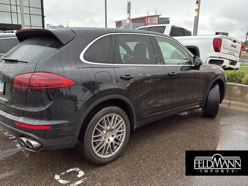 2016 Porsche Cayenne S