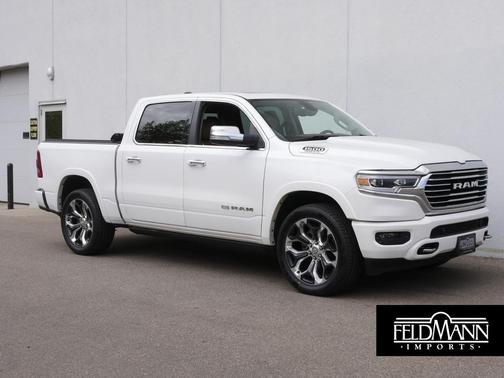 Ivory White Tri-Coat Pearlcoat 2019 RAM 1500 Longhorn