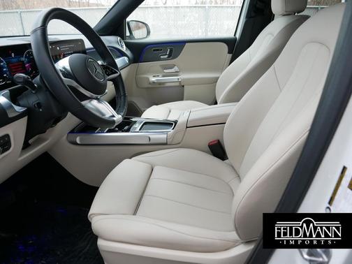 2025 Mercedes-Benz GLB 250 4MATIC