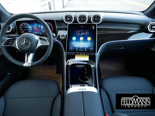 2025 Mercedes-Benz GLC 300 4MATIC