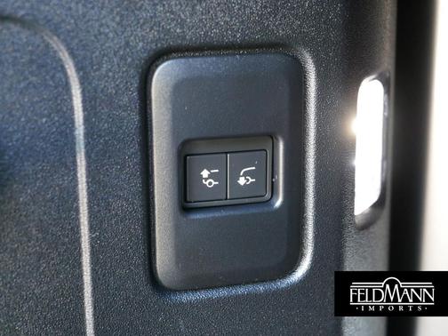 2023 Land Rover Defender 90 X-Dynamic SE