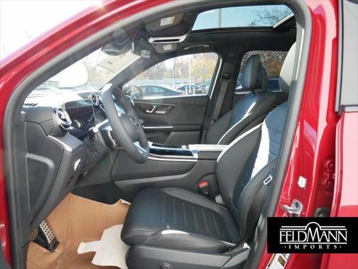 2025 Mercedes-Benz GLC 350e Base