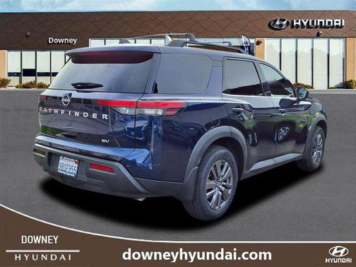 2022 Nissan Pathfinder SV 2WD