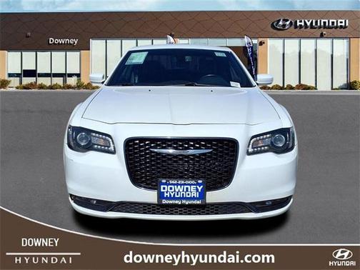 2019 Chrysler 300 S