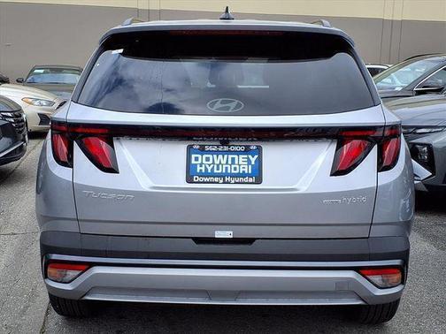 Shimmering Silver 2026 Hyundai TUCSON Hybrid SEL