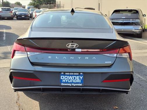 2025 Hyundai ELANTRA Sport