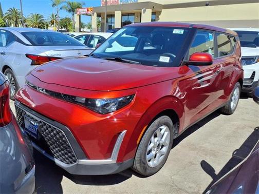 2023 Kia Soul LX