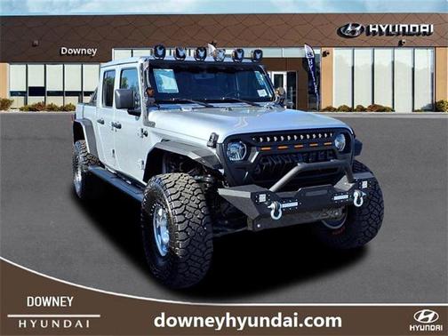 2023 Jeep Gladiator Overland