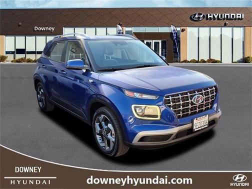 2023 Hyundai VENUE Limited