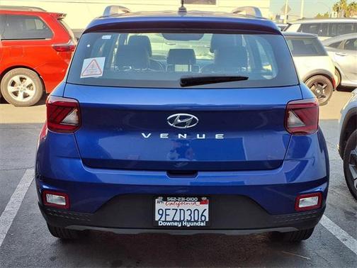 2023 Hyundai VENUE Limited