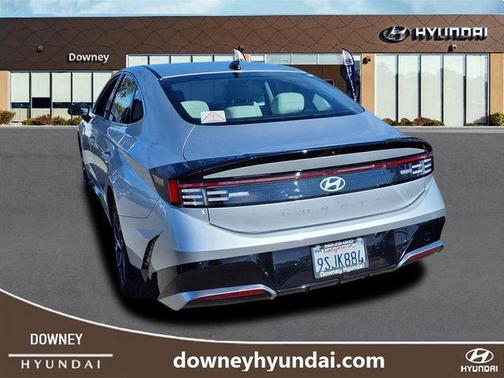 2025 Hyundai SONATA SEL