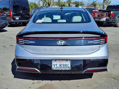 2025 Hyundai SONATA SEL