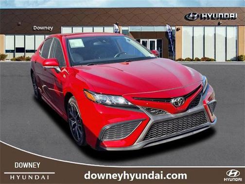 2024 Toyota Camry SE