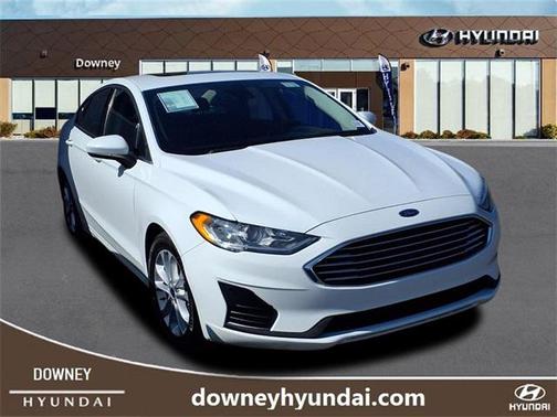 2020 Ford Fusion SE