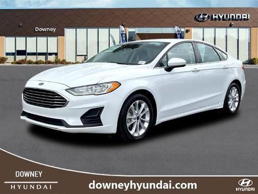 2020 Ford Fusion SE