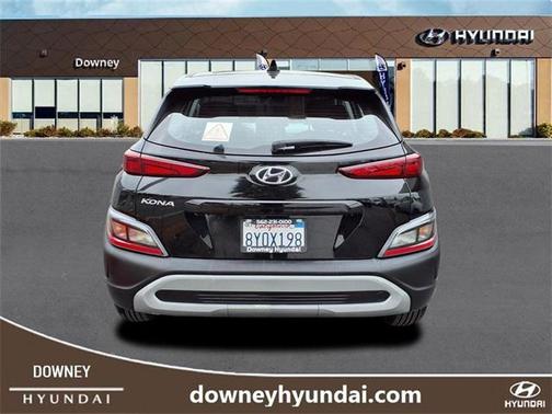 2022 Hyundai KONA SE