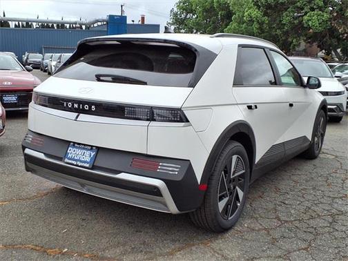 2025 Hyundai IONIQ 5 SEL