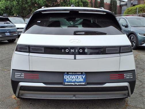 2025 Hyundai IONIQ 5 SEL